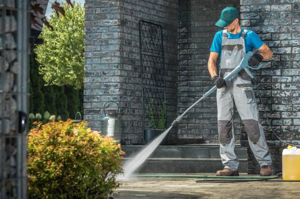 Best Pool Deck Cleaning  in Lincoln, IL